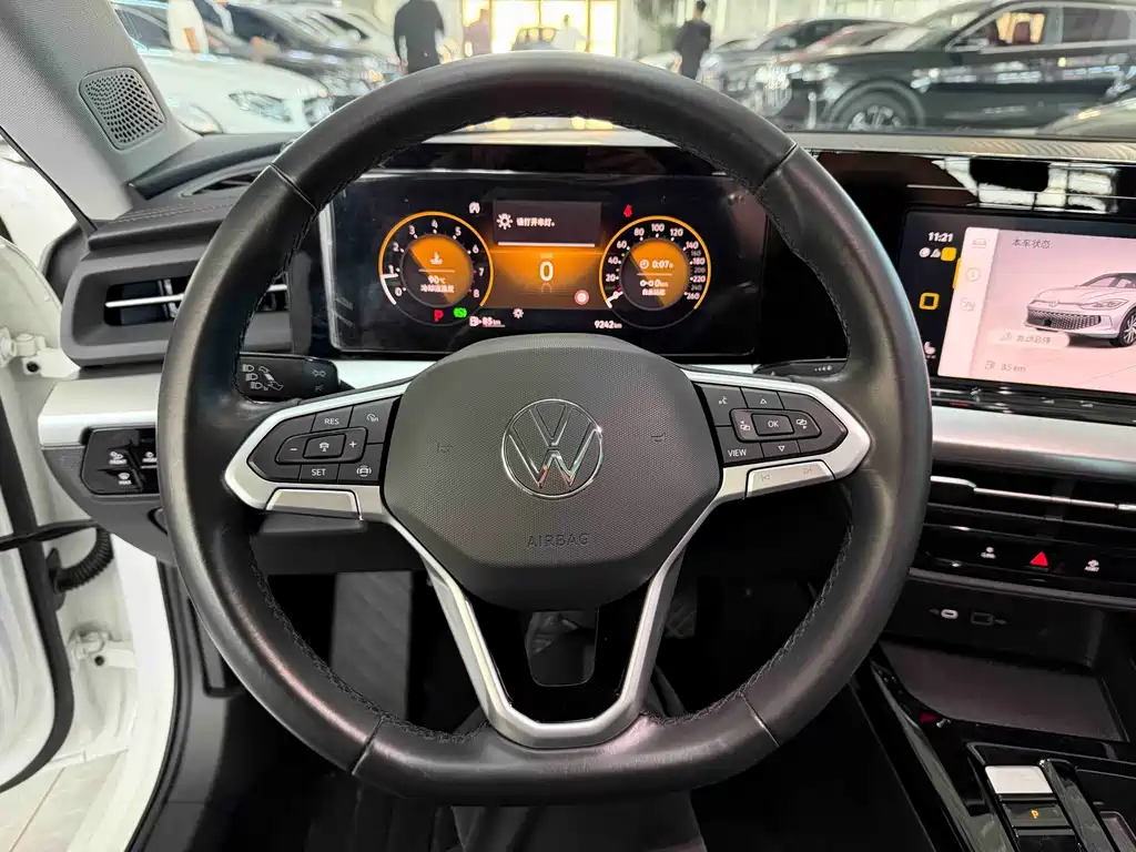 Volkswagen Lamando — миниатюра 11