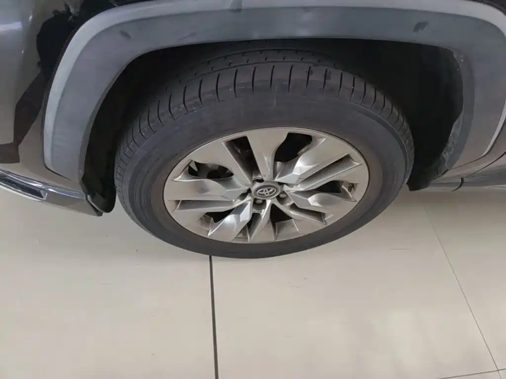 Toyota Wildlander — миниатюра 23