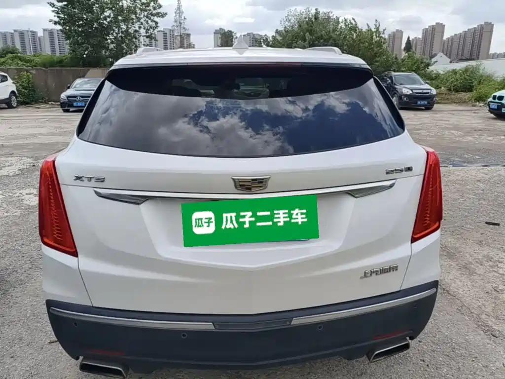 Cadillac XT5 — миниатюра 6