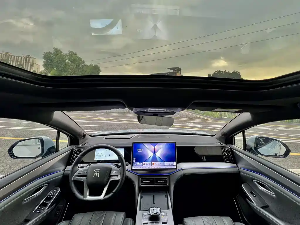 BYD L DM-i — миниатюра 8