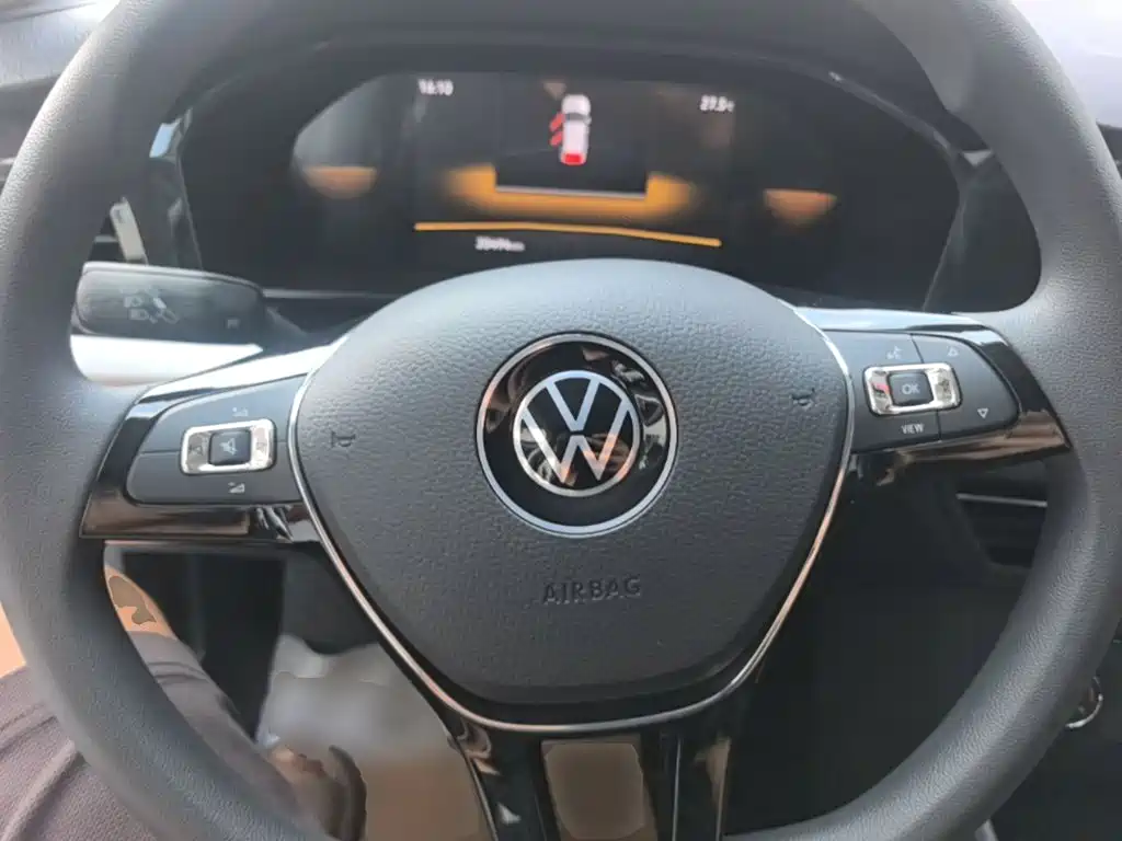 Volkswagen Lavida — миниатюра 11