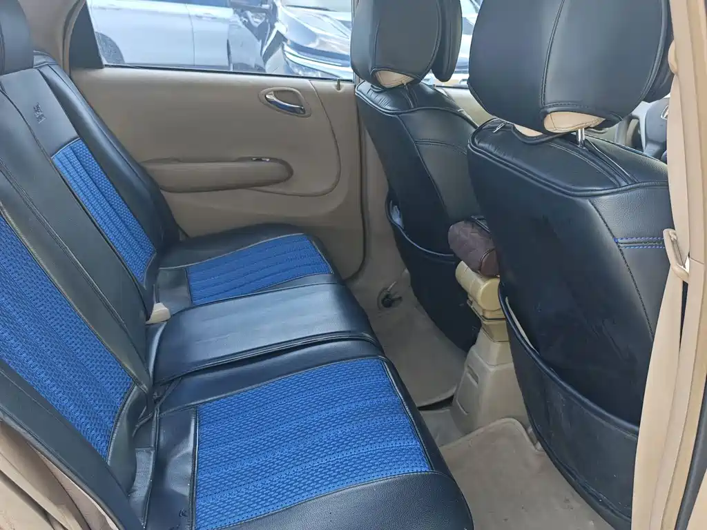 Honda City — миниатюра 8