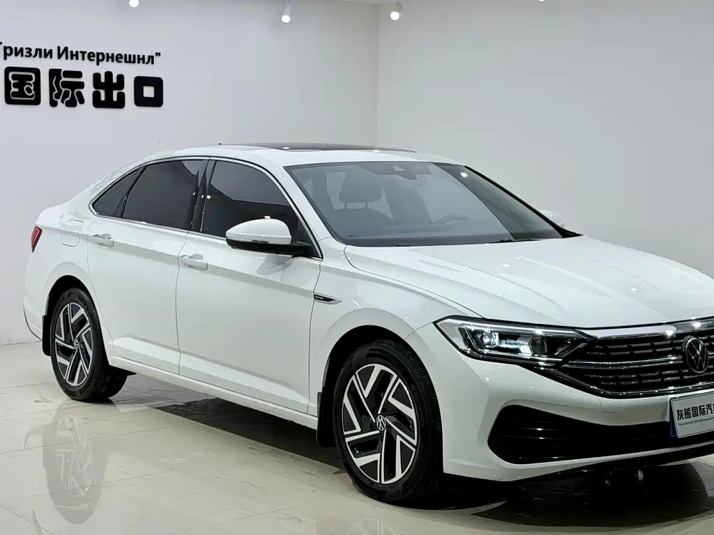 Volkswagen Sagitar — миниатюра 3