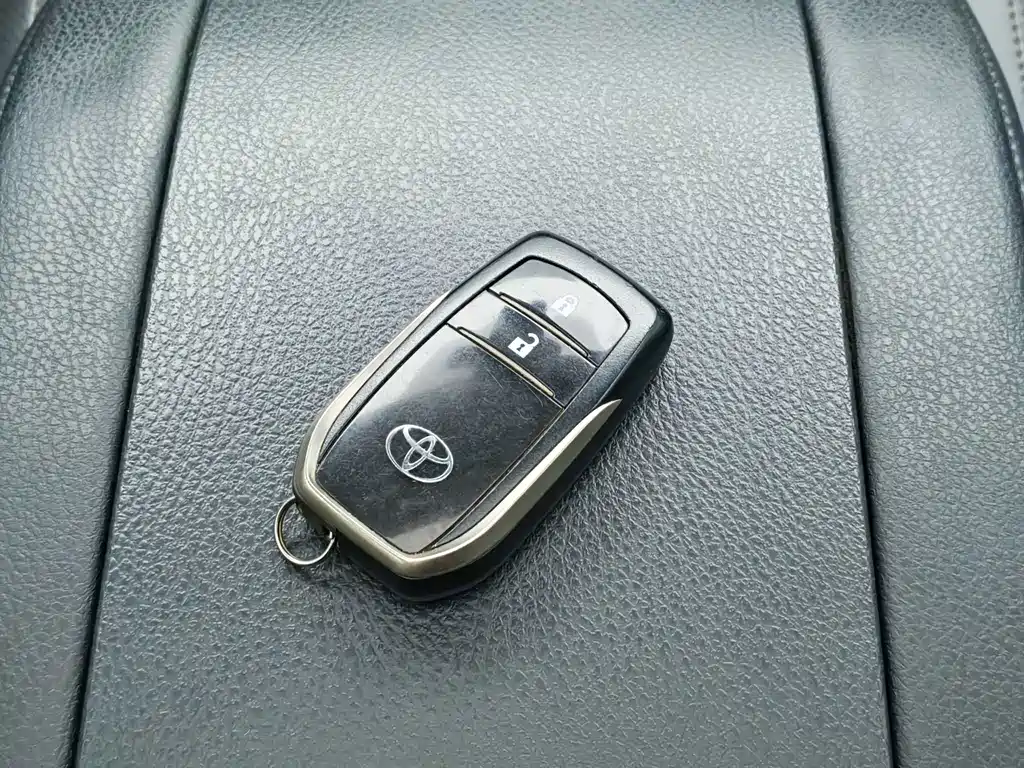 Toyota Highlander — миниатюра 17