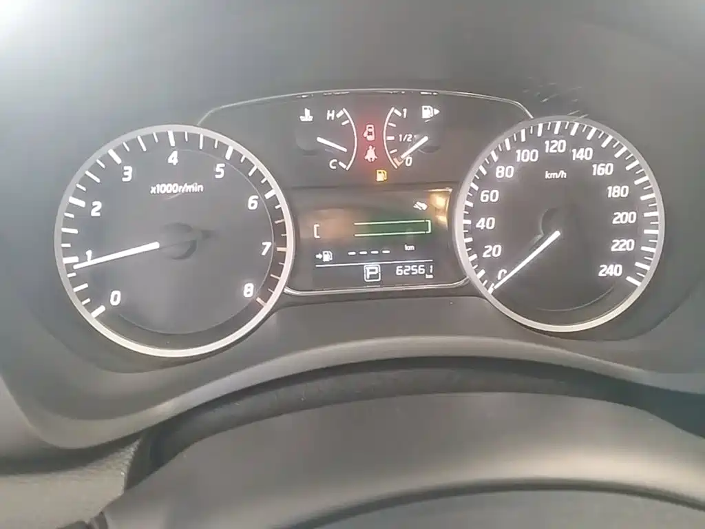 Nissan Sylphy — миниатюра 12