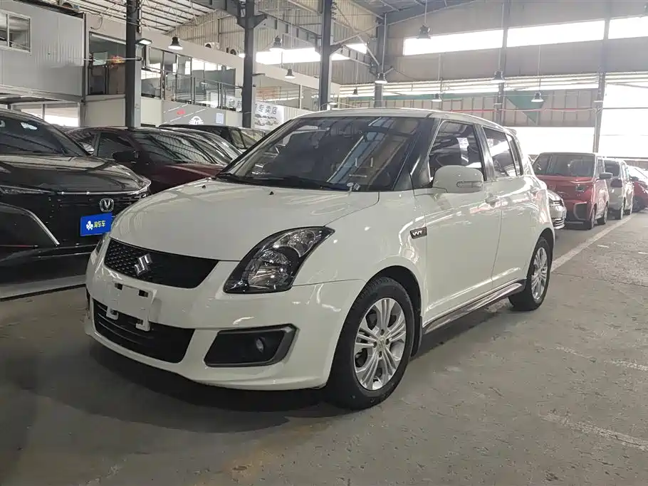 Suzuki Swift 2016 1.5L Auto Fashion Type Cool Play Edition