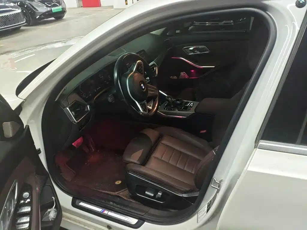 BMW 3 Series — миниатюра 14