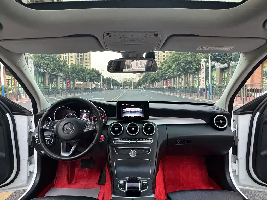 MERCEDES-BENZ C CLASS