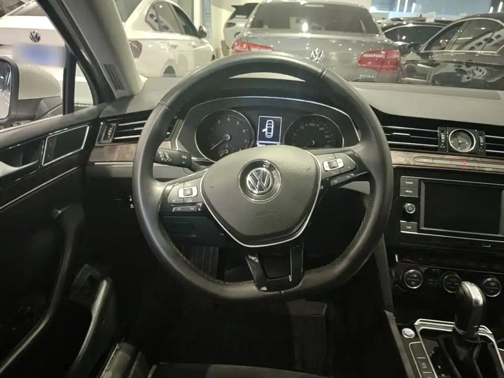 Volkswagen Magotan — миниатюра 11