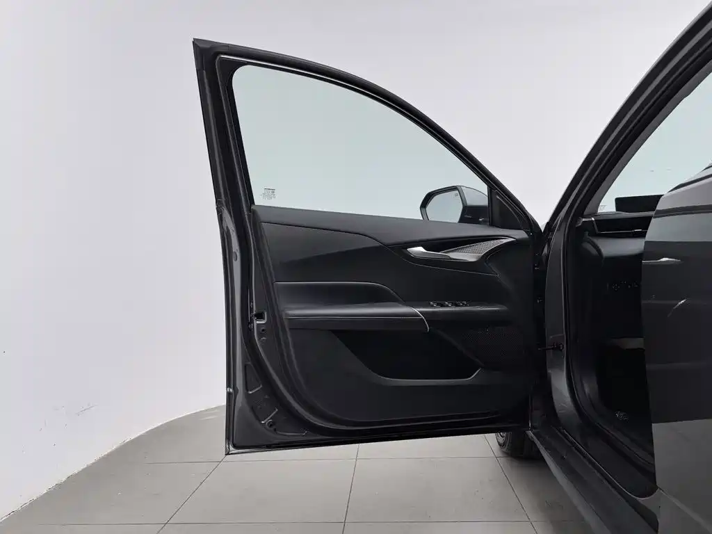Changan Eado — миниатюра 8