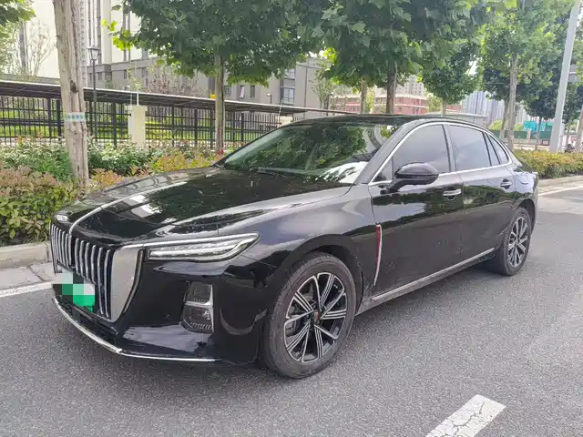 2025 Hongqi H5