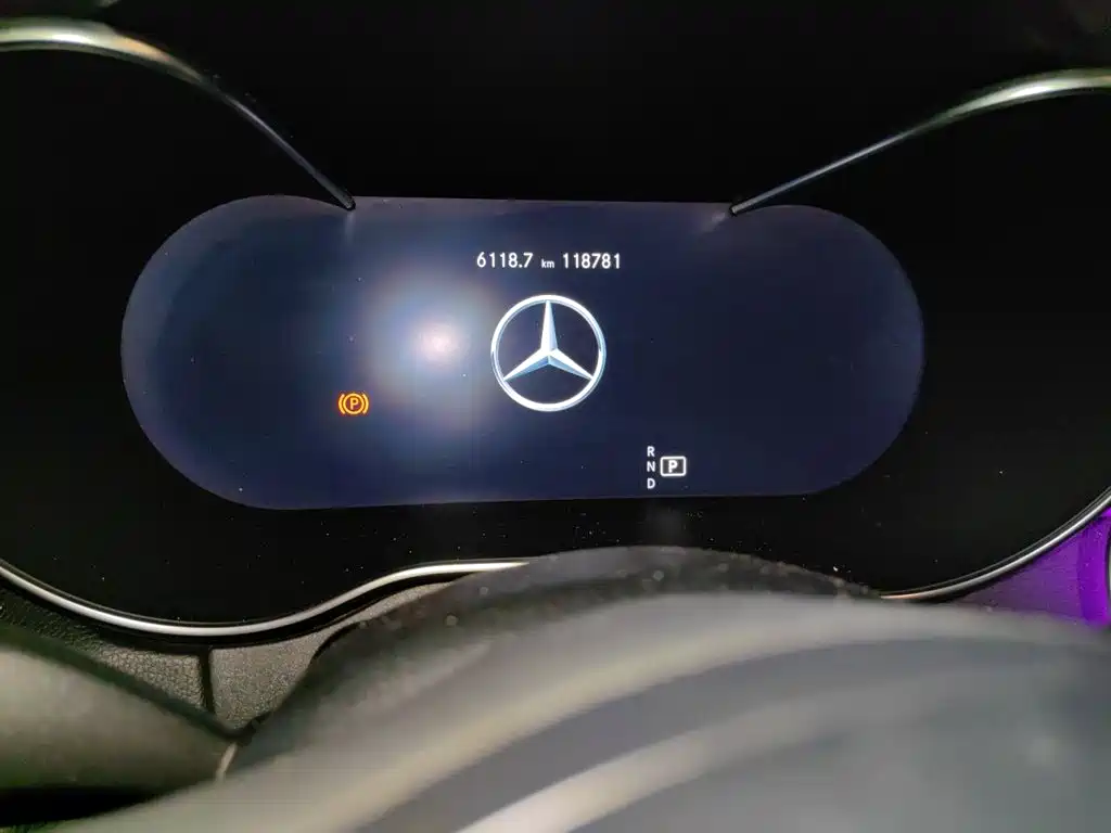 Mercedes-Benz C-Class — миниатюра 5