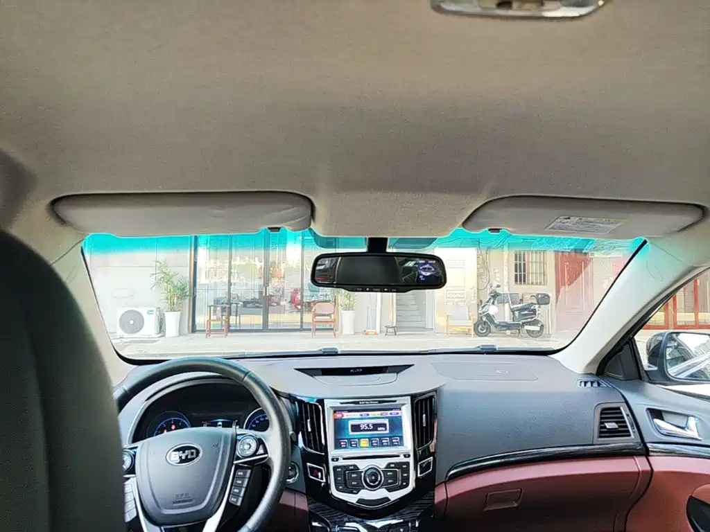 BYD Surui — миниатюра 18