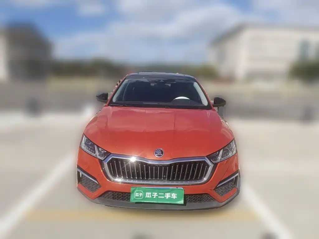 Skoda Octavia 2021 — фото 2