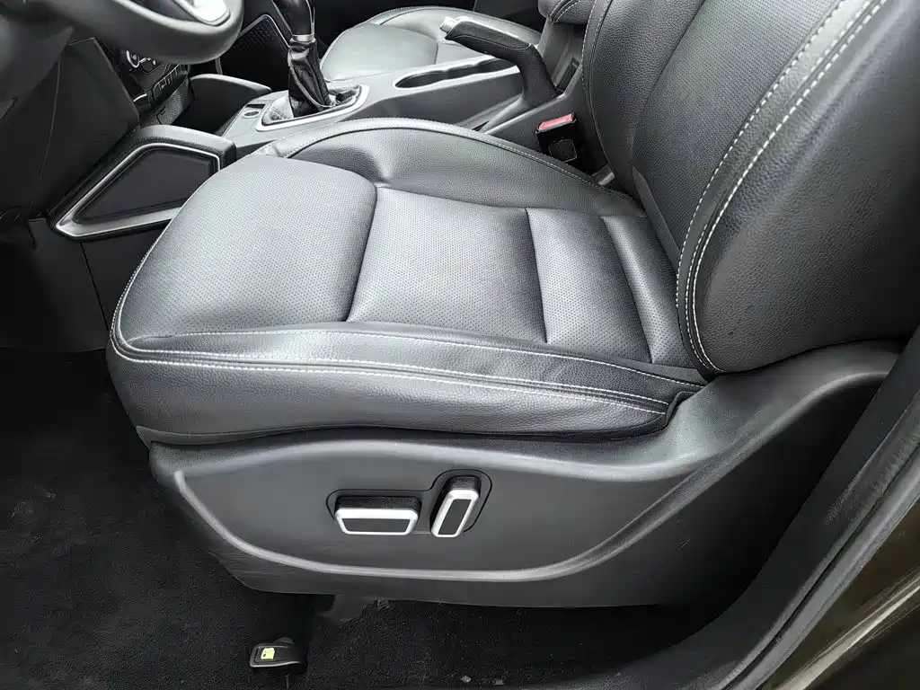 Geely Vision X6 — миниатюра 20