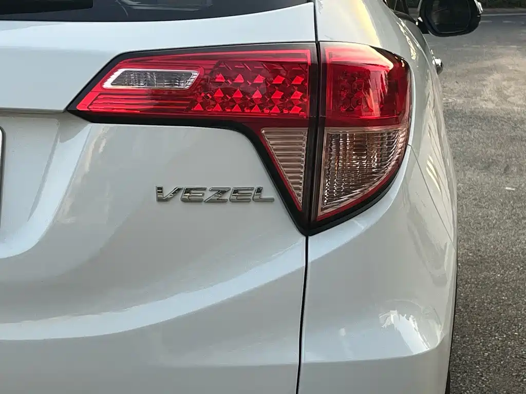 Honda Vezel — миниатюра 21