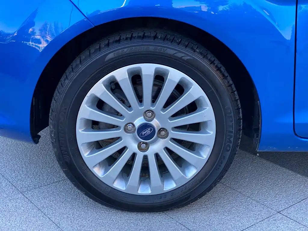 Ford Fiesta — миниатюра 10