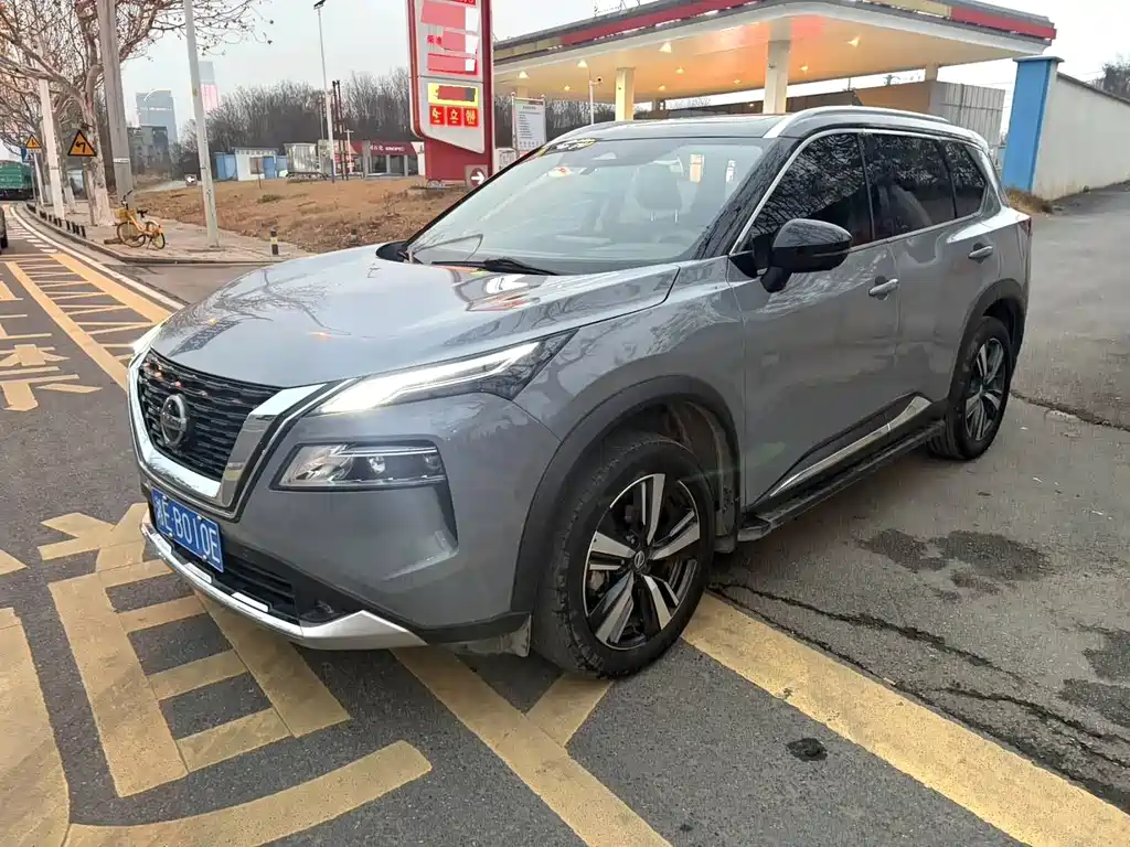 NISSAN QIJUN