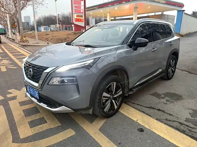 NISSAN QIJUN