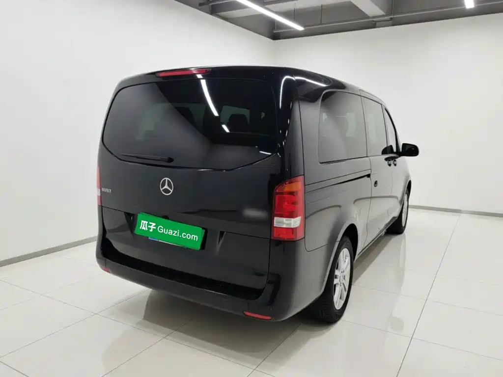 Mercedes-Benz Vito — миниатюра 6
