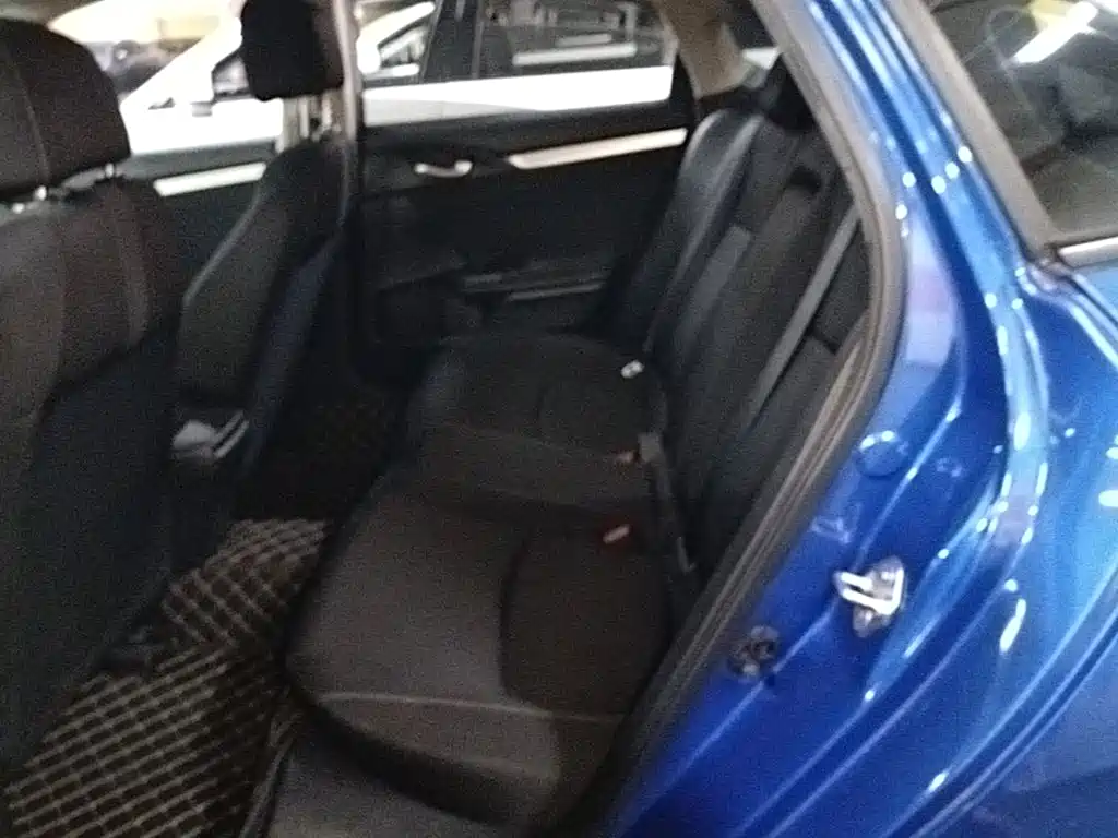 Honda Civic — миниатюра 17