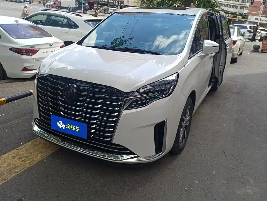 Buick GL8 2023