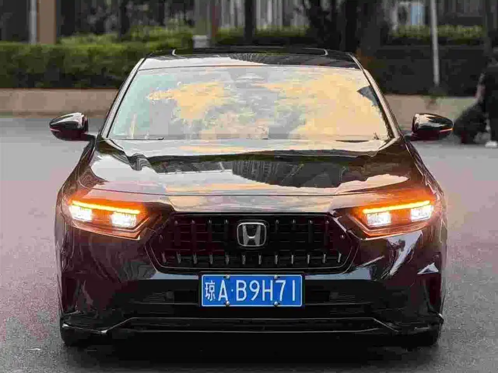 Honda Inspire — миниатюра 2