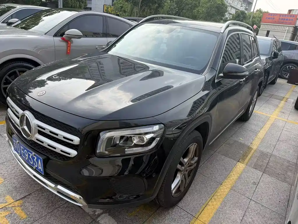 Mercedes-Benz GLB 2022