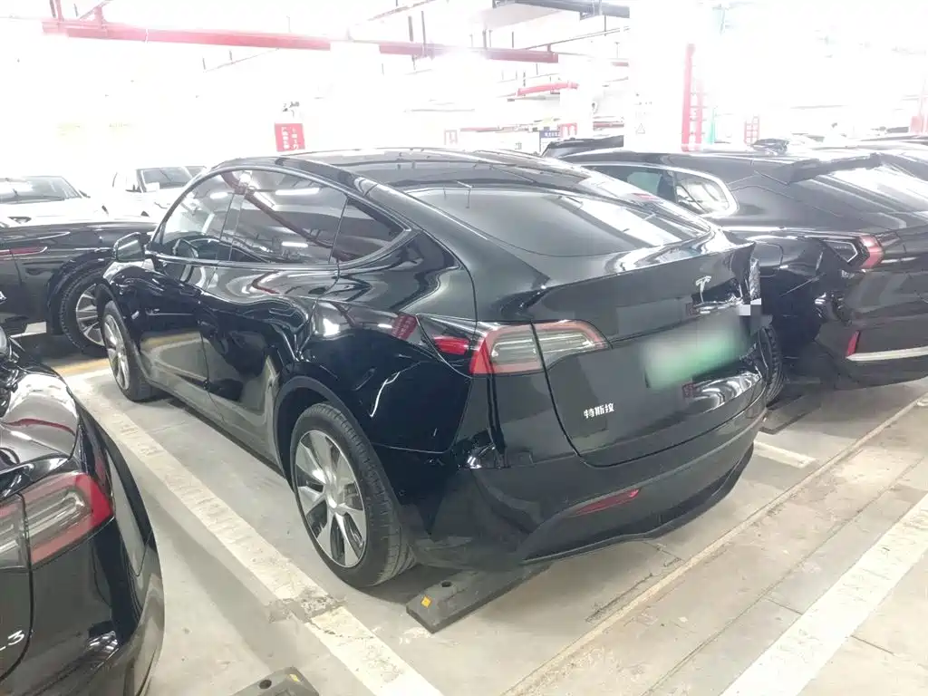 Tesla Model Y — фотографии объявления, Фото 23