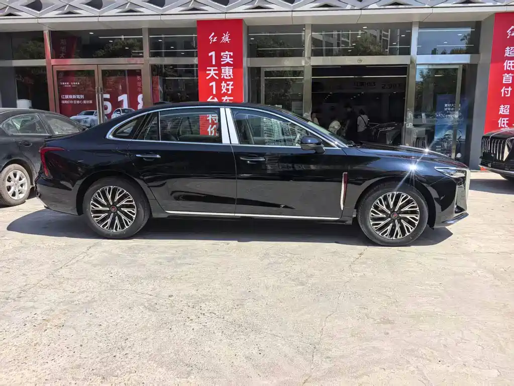 Hongqi Hongqi H5 — миниатюра 4