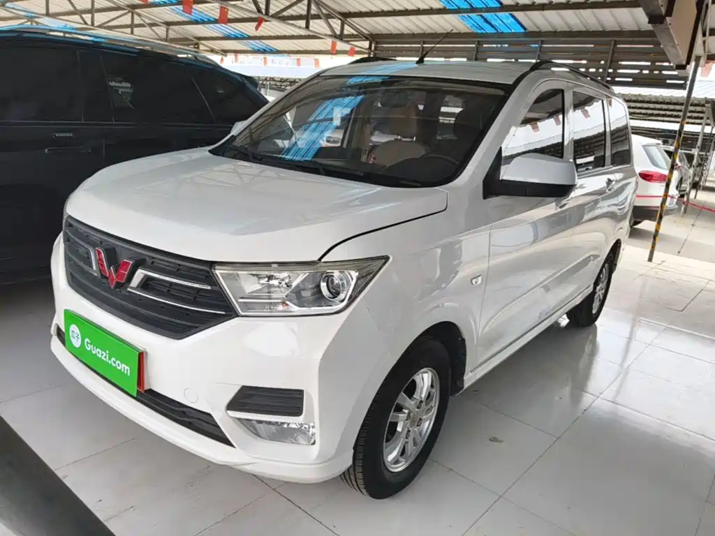 Wuling Hongguang 2019 1.5L S Standard Type China VI LAR