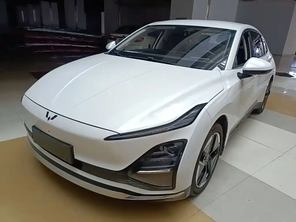 Wuling Starlight 2024 Co- Create Edition 510 Advanced Type