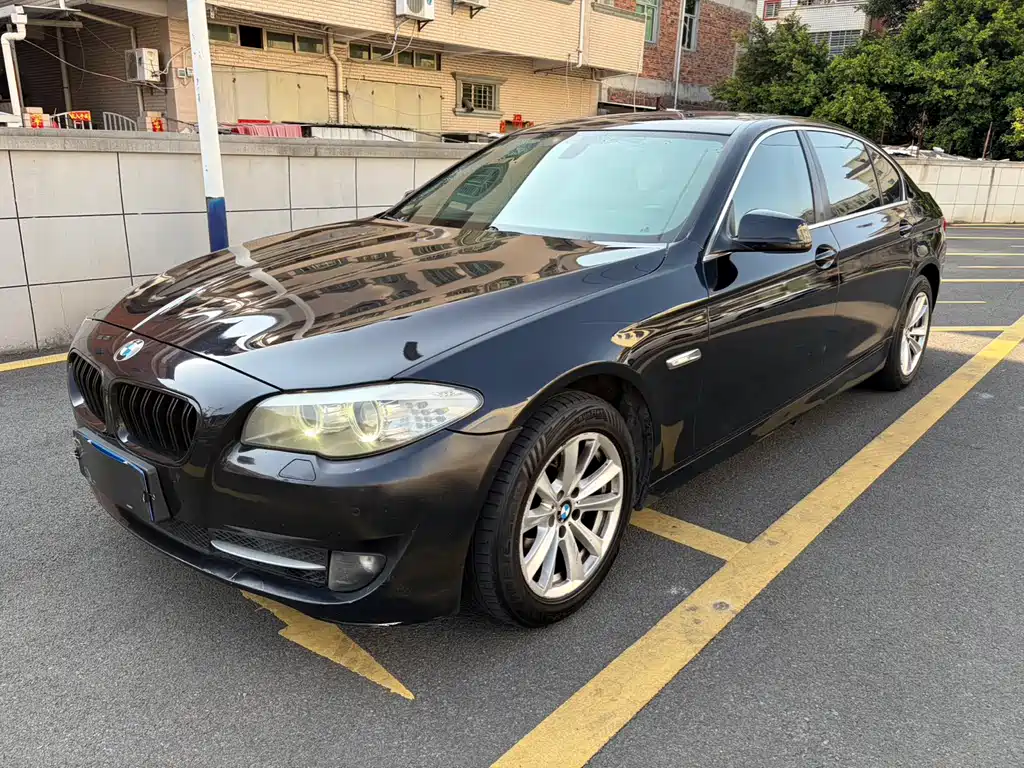 BMW 5 Series 2012