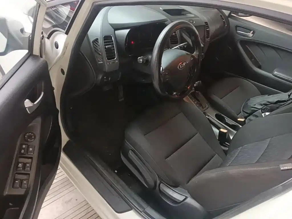 Kia K3S — миниатюра 16