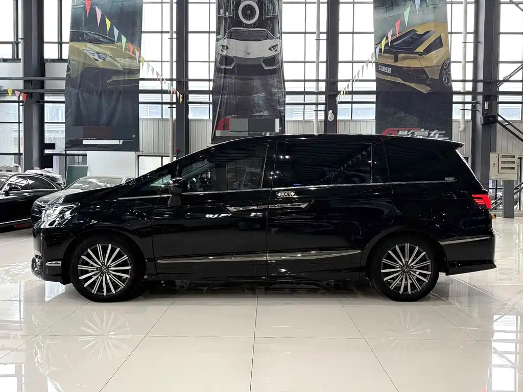 Honda Elysion — миниатюра 8