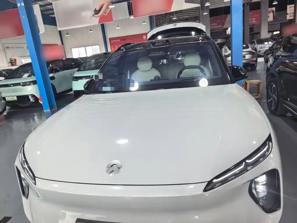 NIO ES6 — миниатюра 20