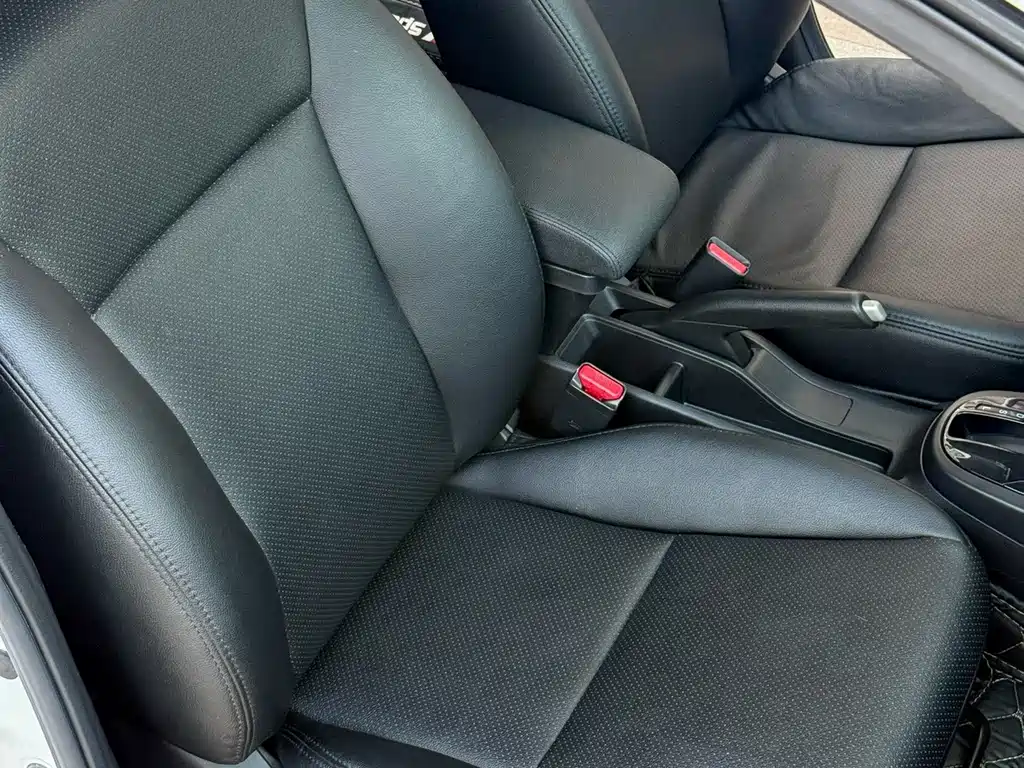 Honda Fit — миниатюра 6