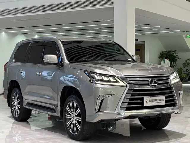 LEXUS  LX 2016