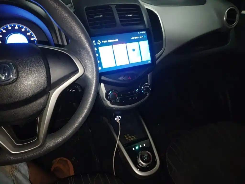 Changan Benben E-Star — миниатюра 9