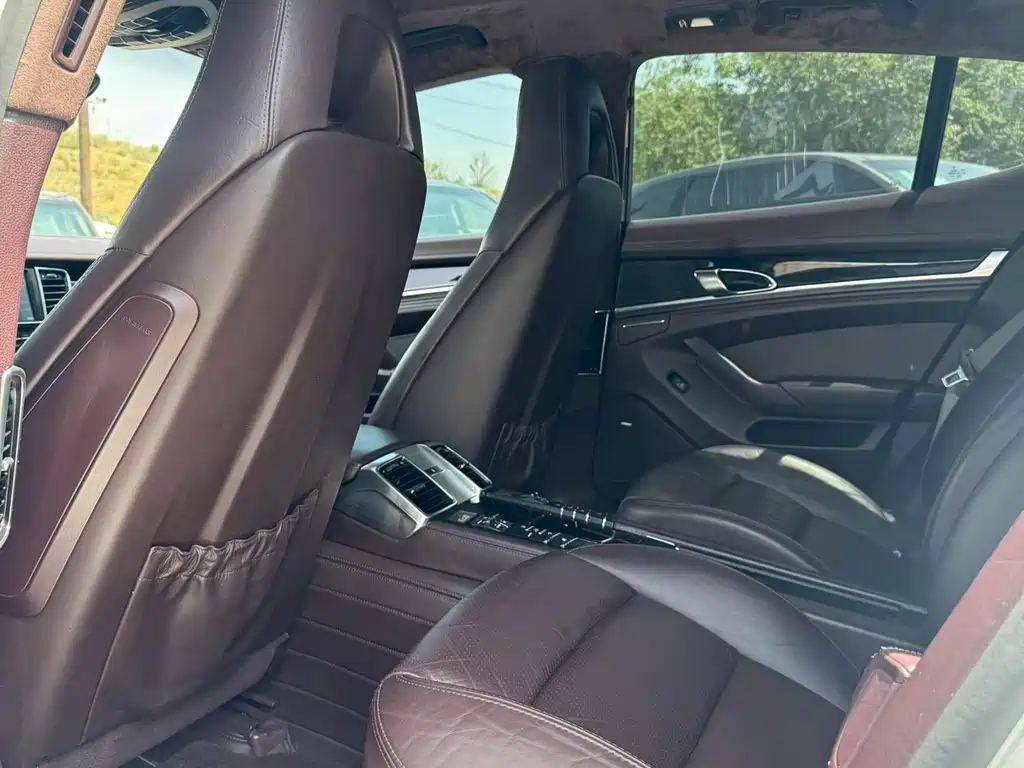 Porsche Panamera 2014 Panamera 4 3.0T