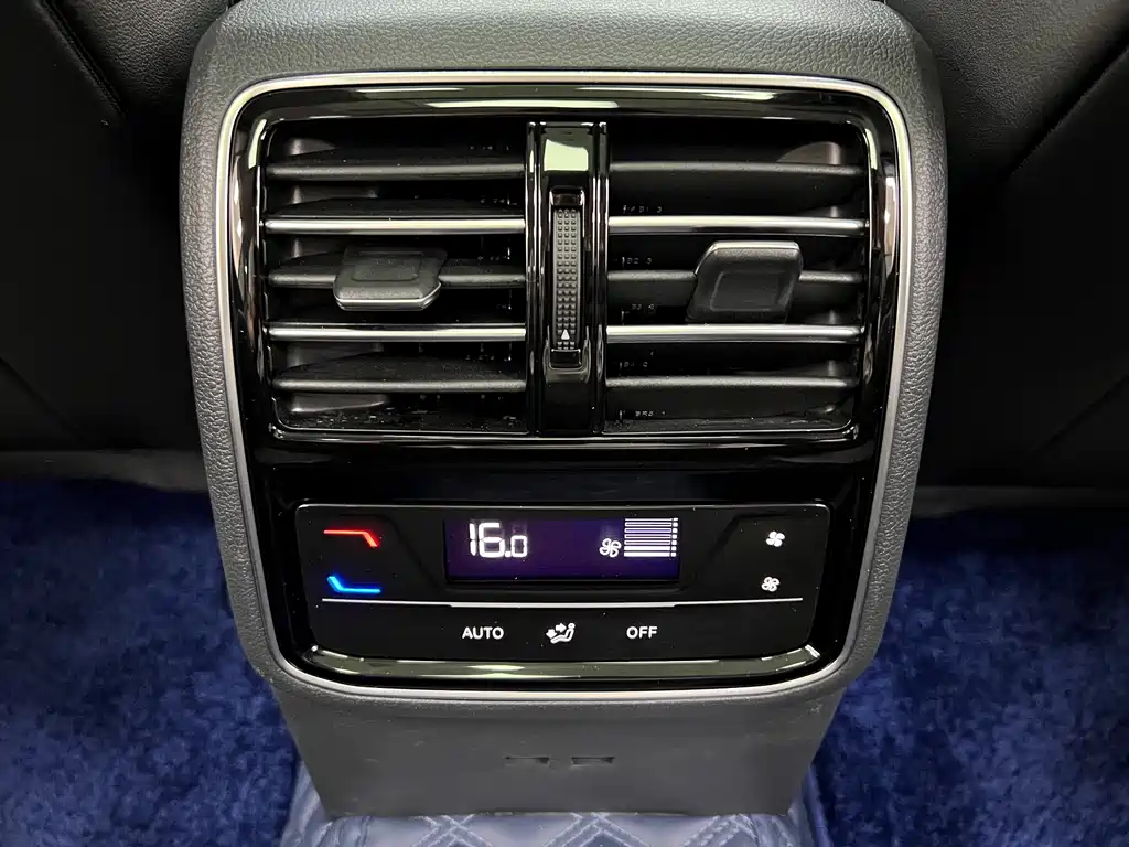 Volkswagen Magotan — миниатюра 14