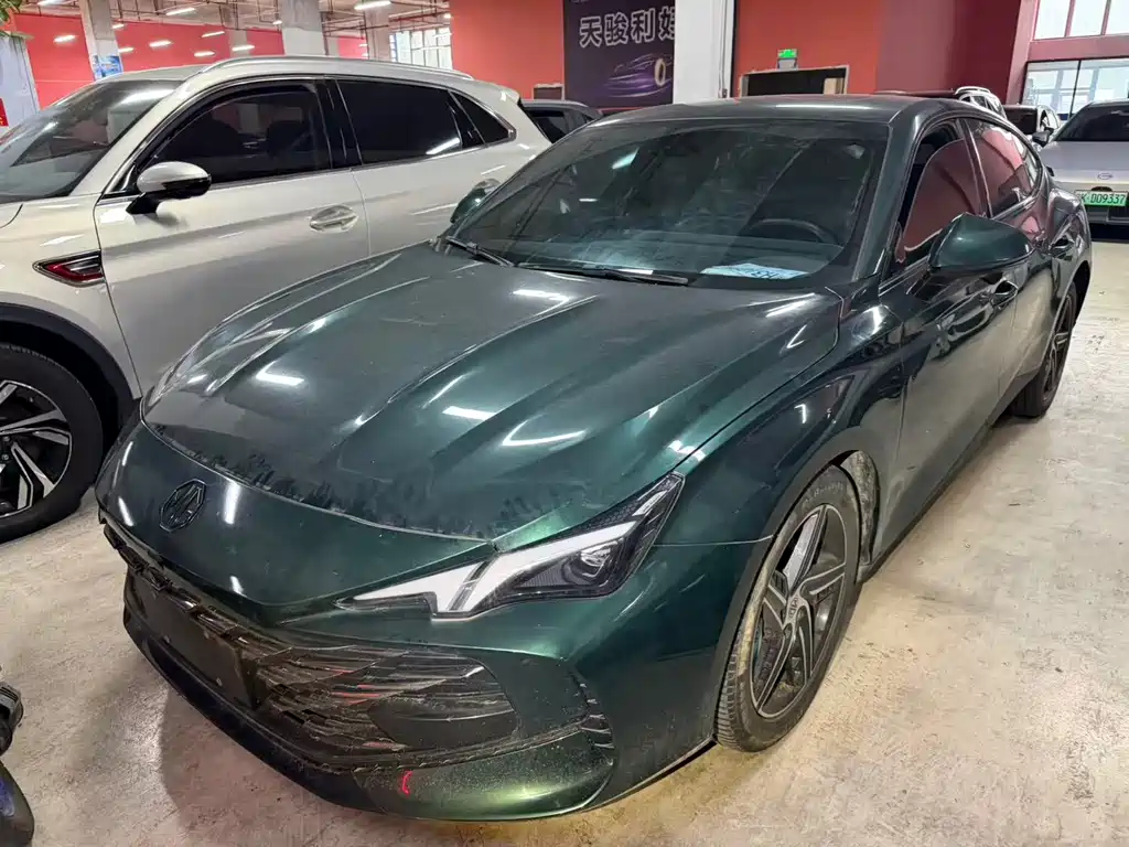 MG MG7