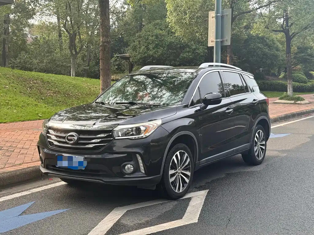 GAC Motor Trumpchi GS4