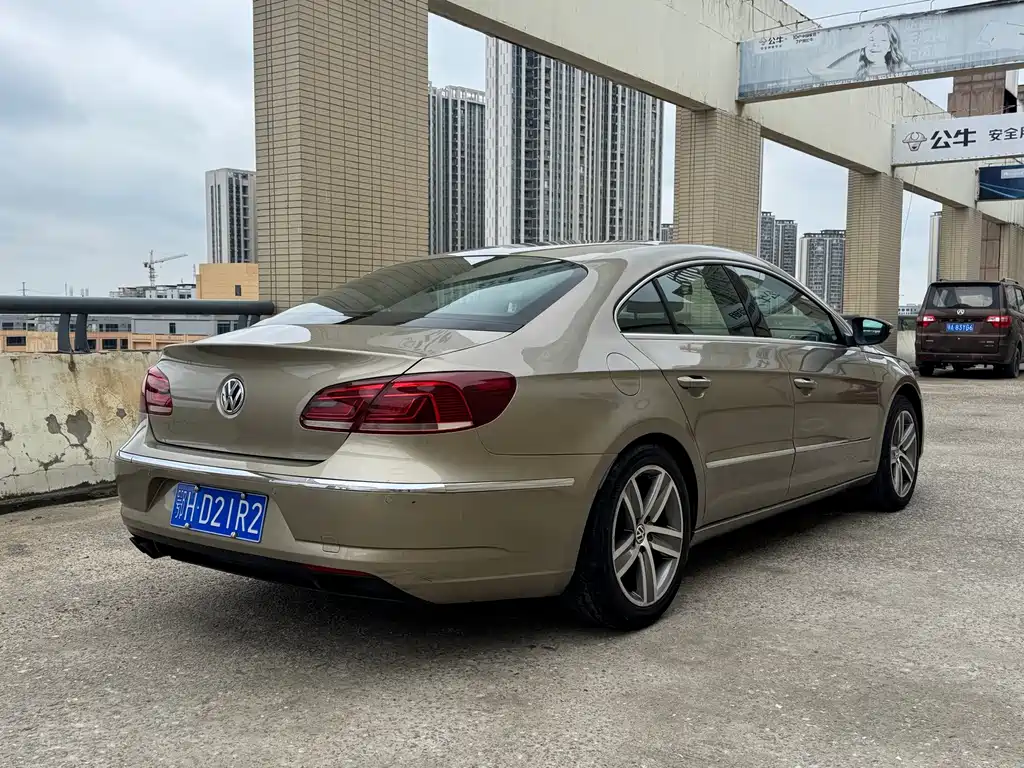 Volkswagen CC — миниатюра 11