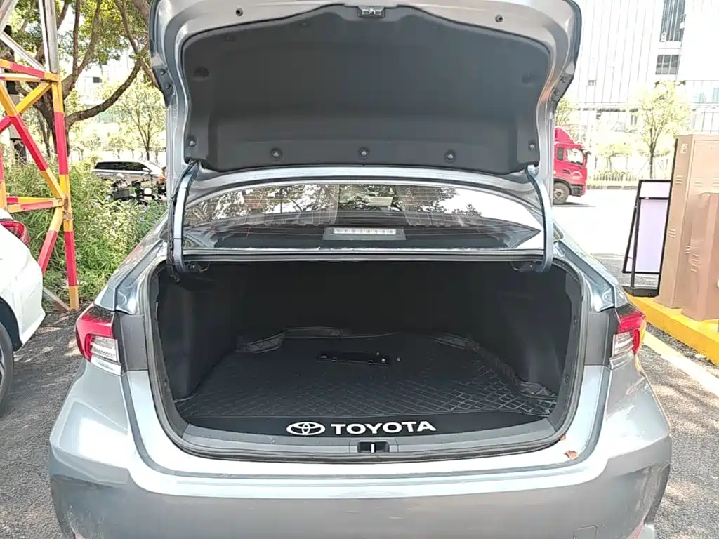 Toyota Corolla — миниатюра 19