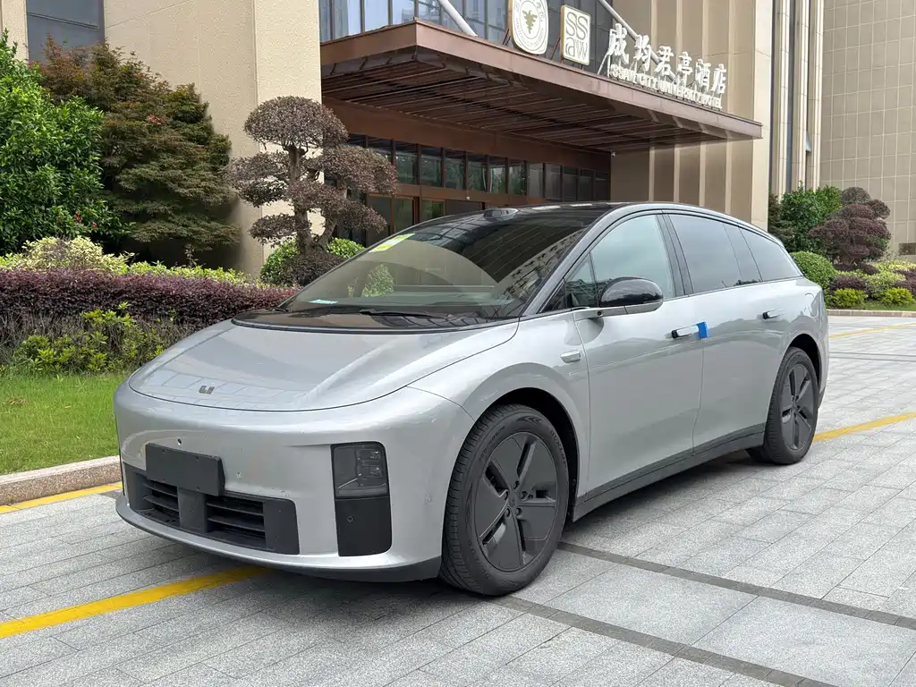 Li Auto i6