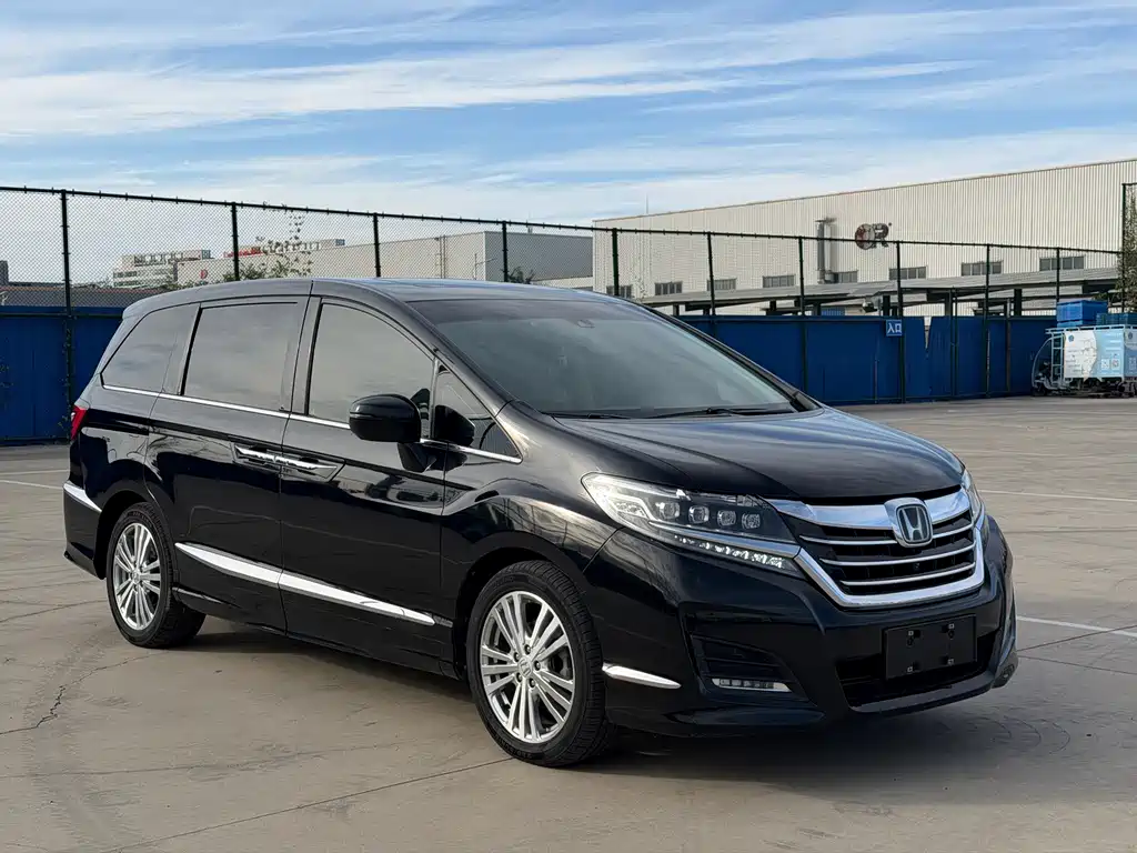 Honda Elysion — миниатюра 3