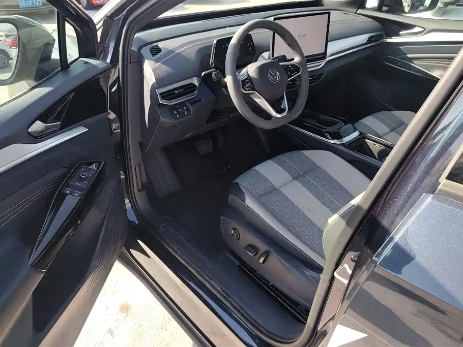 VOLKSWAGEN ID.4 CROZZ