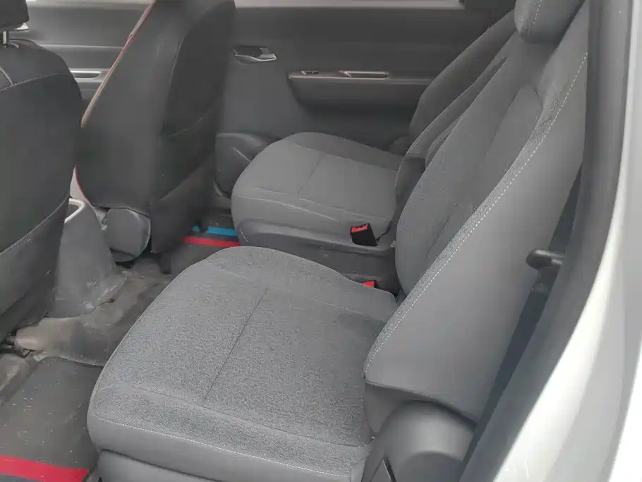 Wuling Hongguang EV — миниатюра 11