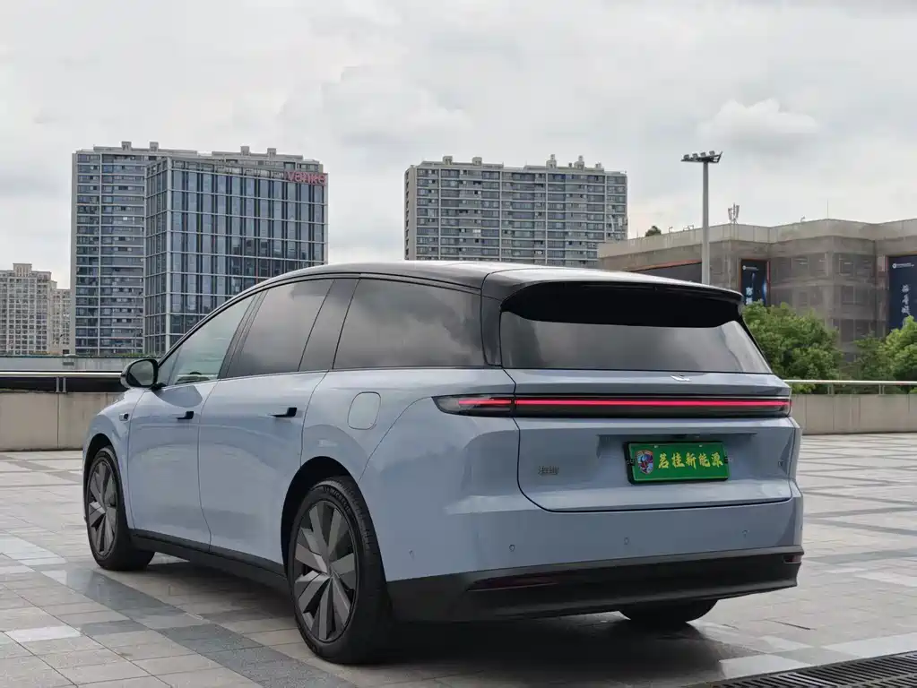 Li Auto Идеальный I8 — миниатюра 9